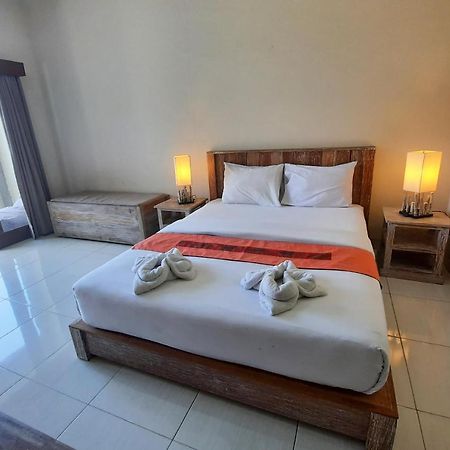 Oyo 3901 Kubu Kenak Hotel Семиняк Екстериор снимка