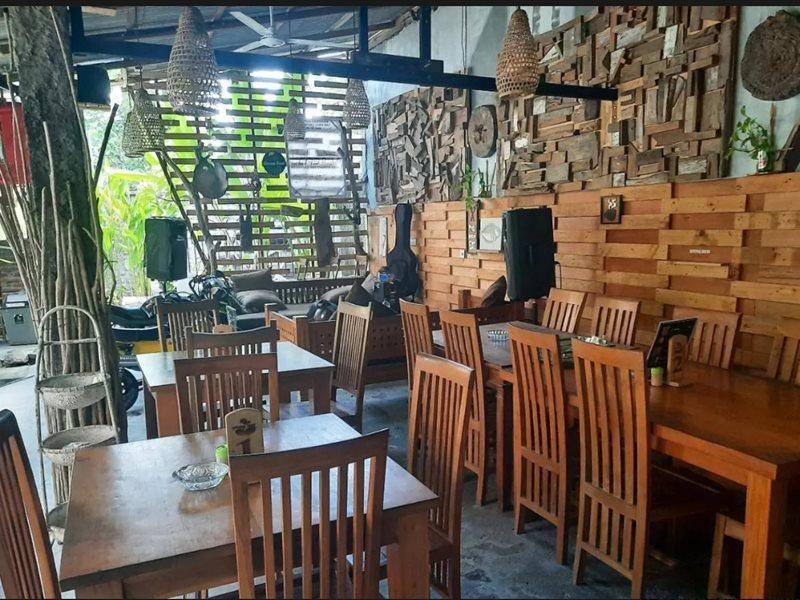 Oyo 3901 Kubu Kenak Hotel Семиняк Екстериор снимка
